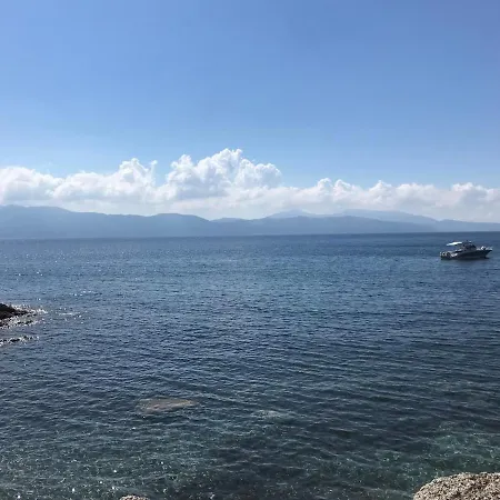 Semesterbostad Sagone Sea View Vico